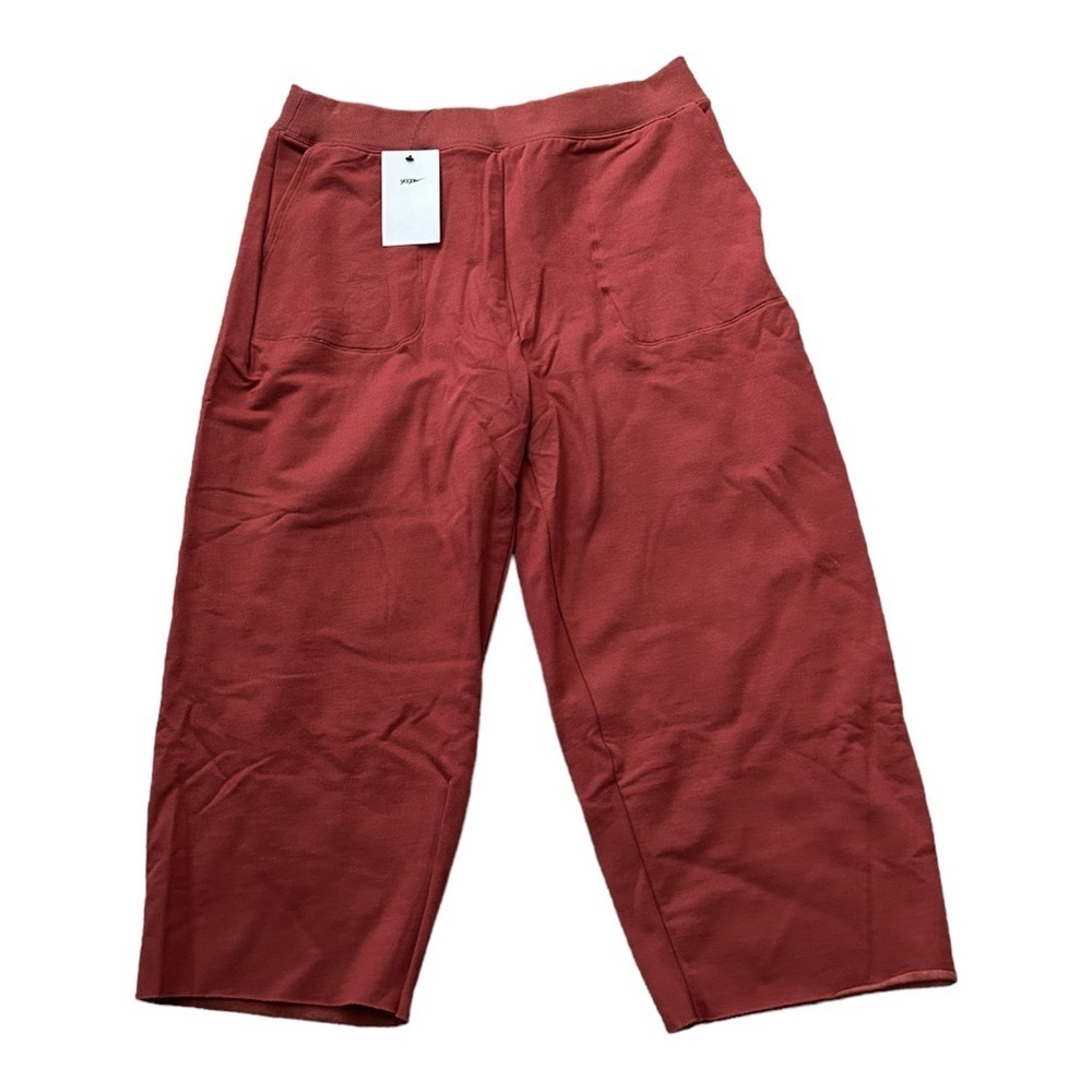 NWT NIKE YOGA Rust Cropped Wide Leg Fleece Pull-On Pants Size Medium LOOSE FIT